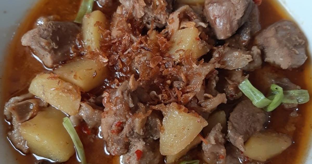  Resep  Semur  Daging  Sapi Kentang  oleh NAYNAY 2021 Cookpad