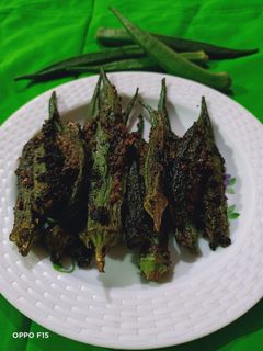 भरवा भिंडी (Bharwa bhindi recipe in Hindi) रेसिपी मुख्य फोटो