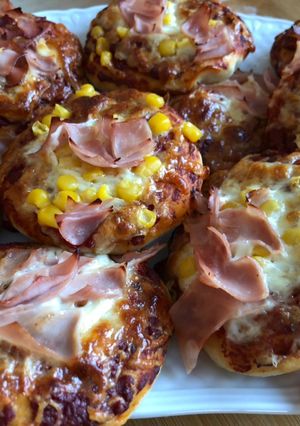 Party pizza falatok 🍕 recept fotója