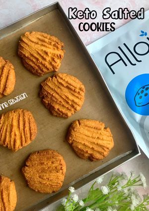 Foto resep Keto Salted Egg Cookies-Keto