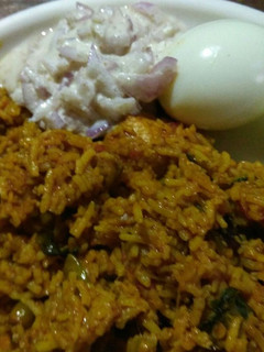 ஹோம் மேட சிக்கன் பிரியாணி (Chicken biryani recipe in tamil) செய்முறை முக்கிய புகைப்படம்