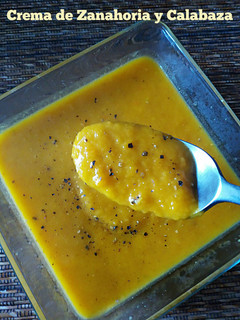 Una foto de Crema de zanahoria y calabaza