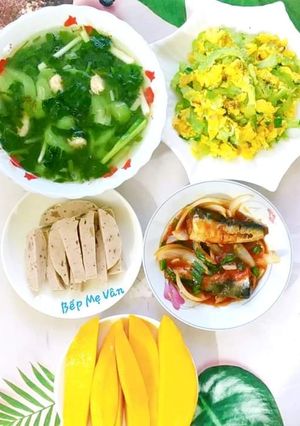 Hình của món Mâm cơm gia đình thời Covid 19.
