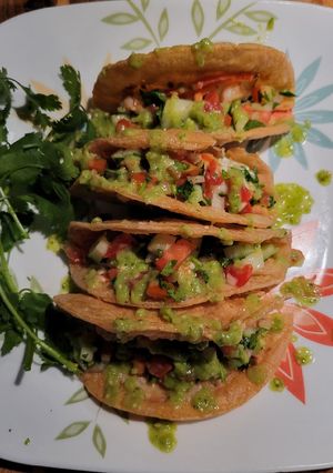 Una foto de Quesadillas de Camarón