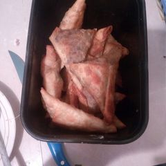A picture of Beef~vegetable samosa.