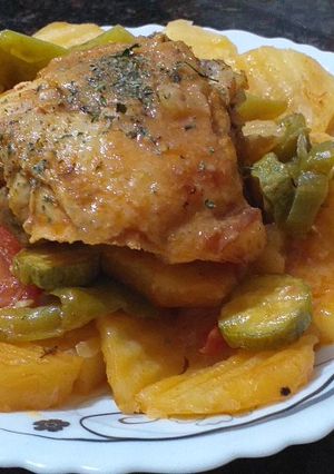 صورة لوصفة بطاطا بالدجاج في الفرن 🥔🥔🍗🍗🍽😊