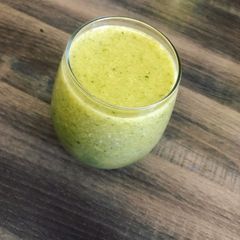 A picture of Spinach, Cucumber and Banana Smoothie.