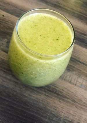 A picture of Spinach, Cucumber and Banana Smoothie.