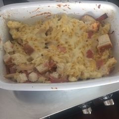A picture of Macaroni and Cheese.