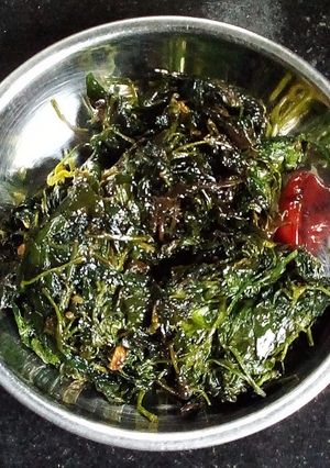 মেথি শাক ভাজা (methi saag bhaja recipe in bengali) রেসিপির প্রধান ছবি