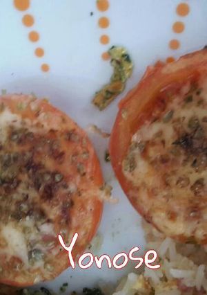Una foto de Tomates pizza