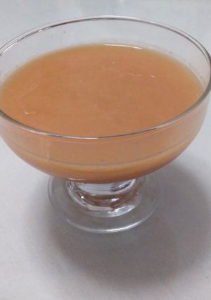 Una foto de Zumo papaya y granada