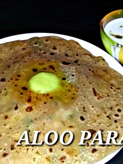 A picture of Aloo paratha.