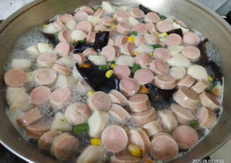 Soup baksis istimewa (biasanya dipakai untuk prasmanan hajatan)