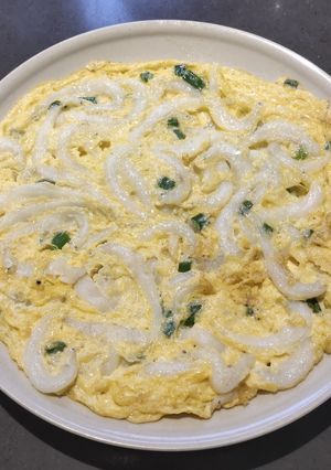 A picture of Silver Fish Omelette.