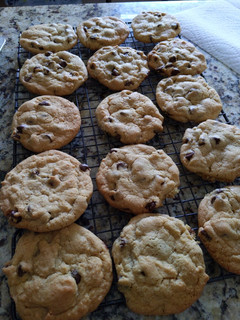 A picture of Classic chocolate chip cookies.