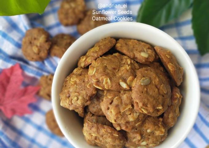 Sunflower Seeds Oatmeal Cookies