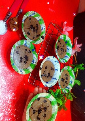 A picture of Chocolate Choco Chips Cupcake.