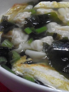 紫菜蛋皮絲高纖餛飩湯【澎湖野生水產】【食在養生】 的食譜成品照片