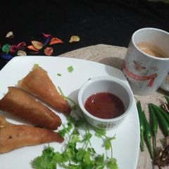 A picture of Minced Bread cones 💖💖.