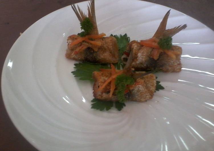 Sardinas o Boquerones rebozados con almendras