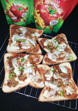 A picture of Pizza bared.