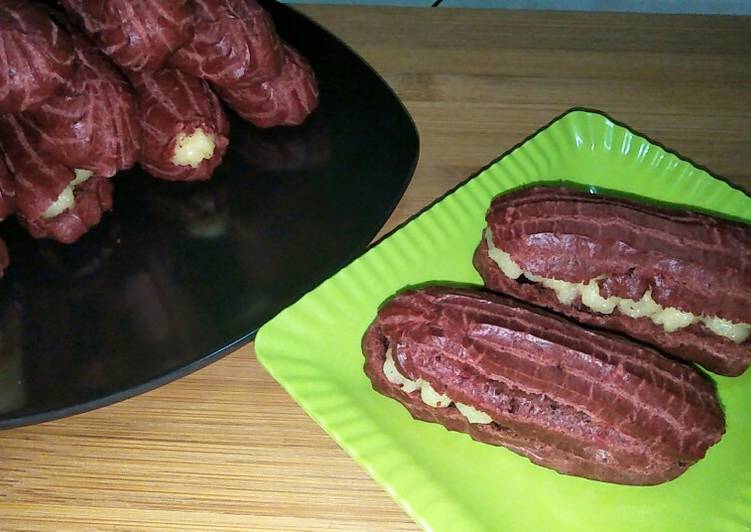 Red Velvet Eclairs
