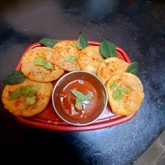 A picture of Chatpati papdi.