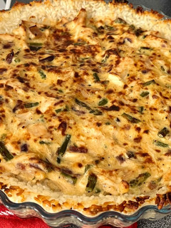 Una foto de Quiche de pollo y verdura con base de arroz 🌾