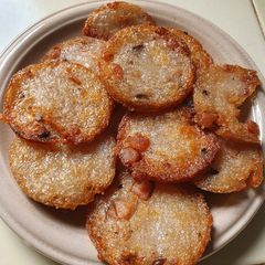 A picture of Fried Yam Cake (Snack).