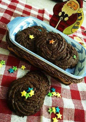 A picture of Eggless Nutella cookies.
