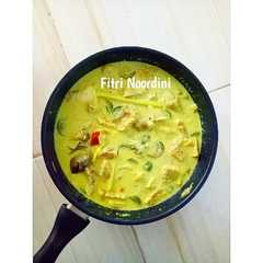 Lodeh Terong dan Tempe untuk Makan Siang রেসিপির প্রধান ছবি