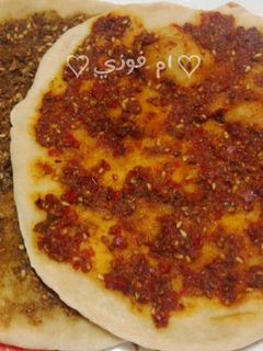 صورة لوصفة مناقيش سريعة 👍 ومن غير فرن
