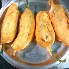 A picture of Mirchi Vada.