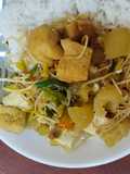 Tahu, Cecek, dan Ale Pete Kuah Kuning