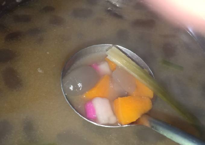 Resep Kolak campur campur(ubi kuning,kolang kaling,pacar Resep Kolak campur campur(ubi kuning,kolang kaling,pacar