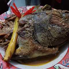 Gulai Kepala Ikan Sederhana রেসিপির প্রধান ছবি