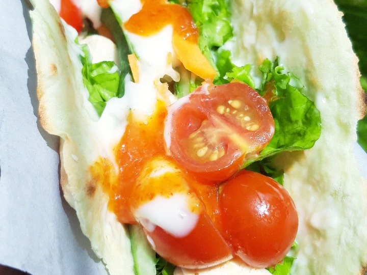 Cara Simple Menyiapkan Resep  Simple Tortilla salad yang Lezat, Bikin Ketagihan