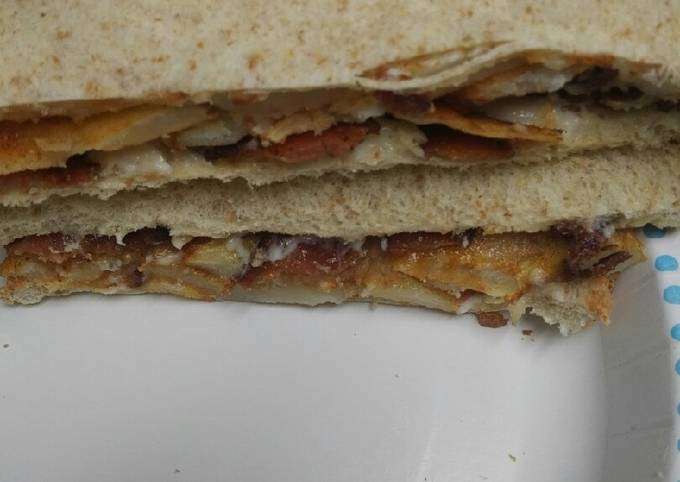 Bacon and Potato Sandwich recipe main photo