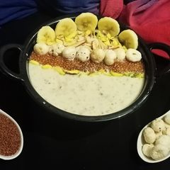 A picture of Chamsur dana makhana smoothie (garden cress seeds fox nuts smoothie).