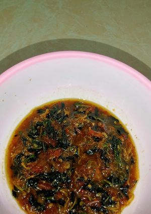 Foto resep Resep Anak Kos "Sambel Kemangi Ikan Asin"
