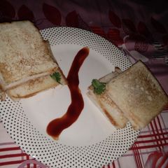 A picture of Simple chicken sandwich.