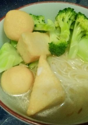A picture of Vermicelli soup.