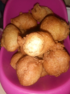 A picture of Nigerian Buns.
