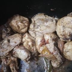 A picture of Chicken black pepper karahi.