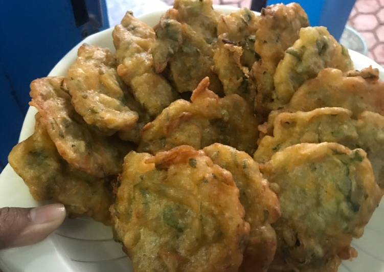 Resep Bakwan Bayam Wortel Keju Kriuk Di Luar Lembut Di Dalam Yang Nikmat