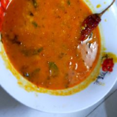 A picture of Daal fry.