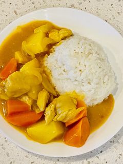 A picture of Curry Chicken.
