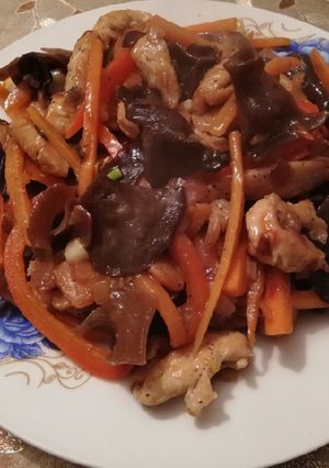 O poză a rețetei Piept de pui în stil chinezesc.