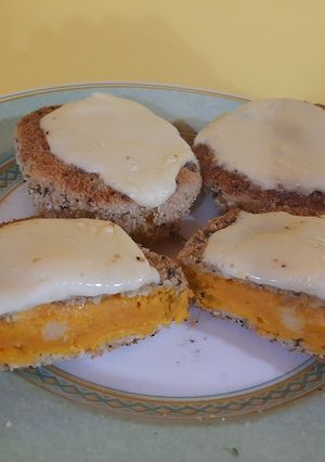 Una foto de Medallones naranjas de verdura y garbanzos